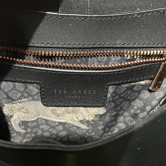 Ted Baker Black and Rose Gold Crossbody Bag - Picture 3 of 4